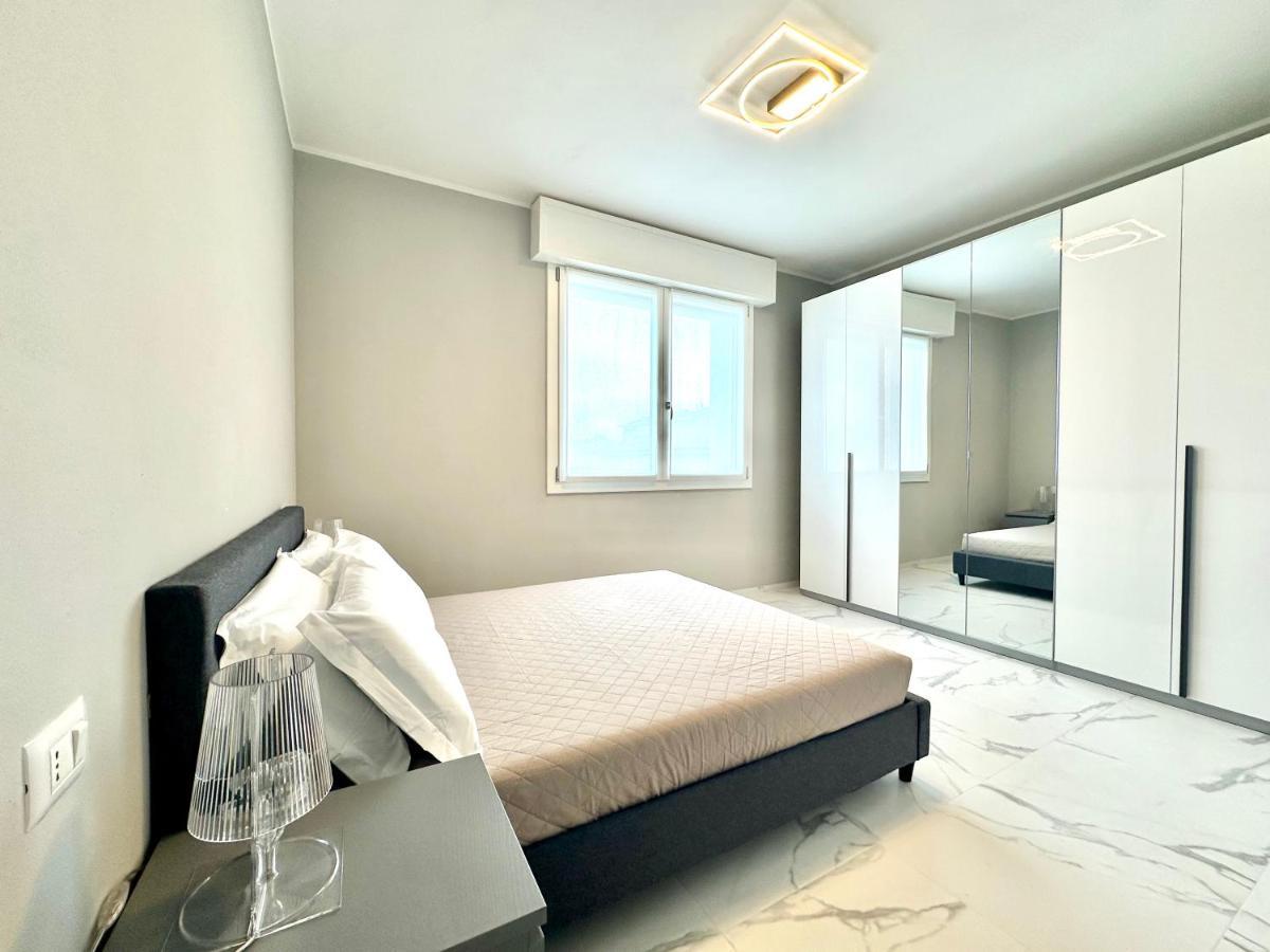 Donnino Apartments Fidenza Luaran gambar