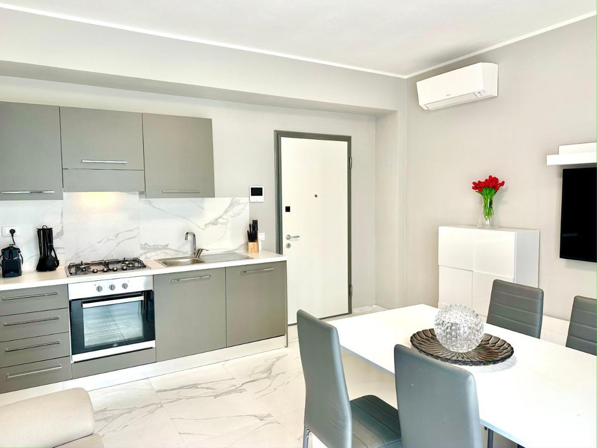 Donnino Apartments Fidenza Luaran gambar